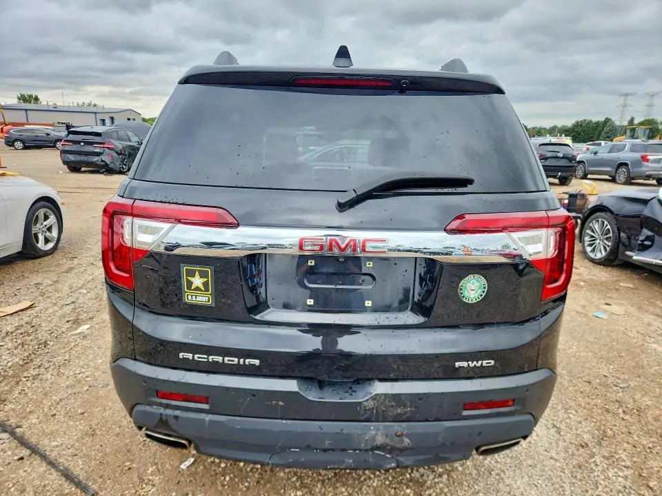 2020 GMC ACADIA SLT  