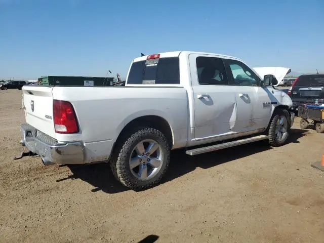 2015 RAM 1500 SLT  