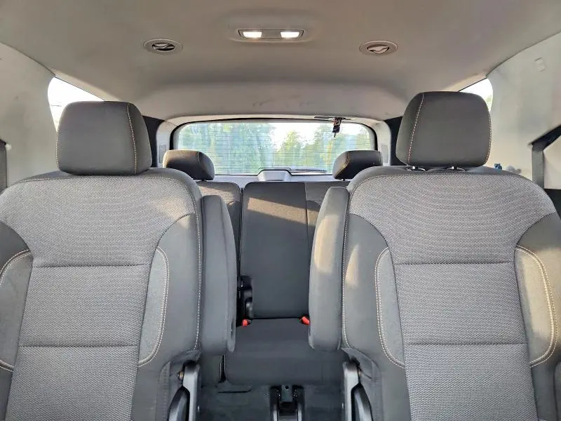 2020 CHEVROLET TRAVERSE LT  
