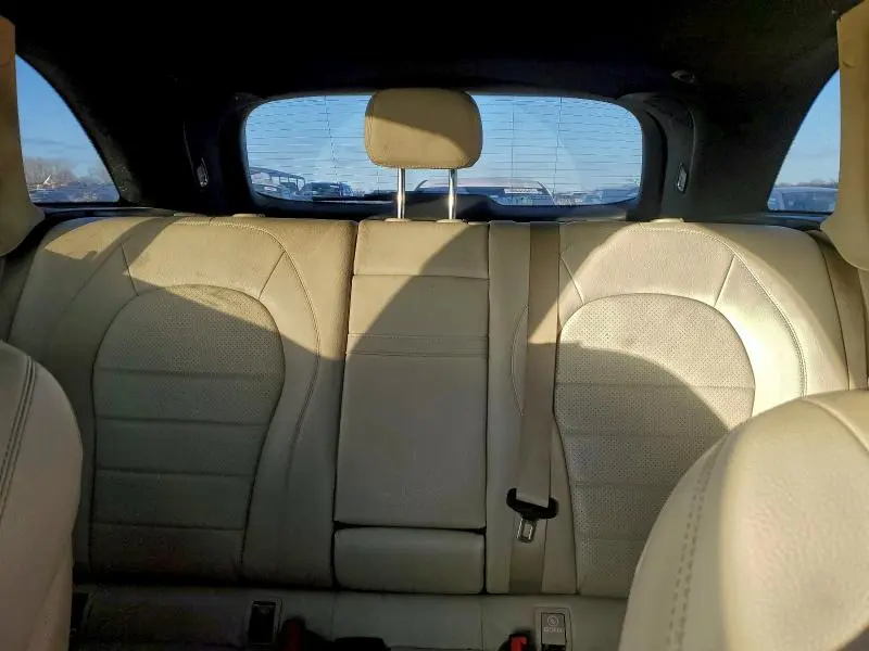 2018 MERCEDES-BENZ GLC 300  