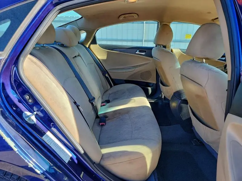 2011 HYUNDAI SONATA GLS  