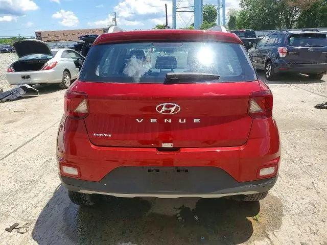 2024 HYUNDAI VENUE LIMITED  
