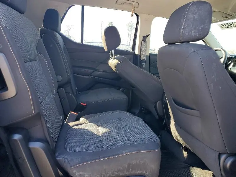 2020 CHEVROLET TRAVERSE LT  