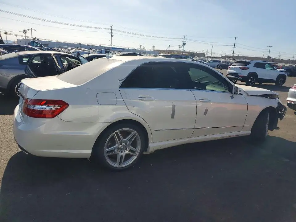 2013 MERCEDES-BENZ E 350  