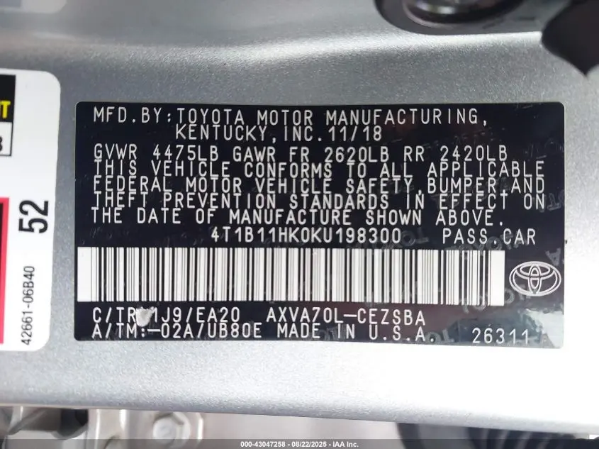 2019 TOYOTA CAMRY SE