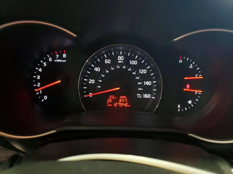 2015 KIA SORENTO LX  