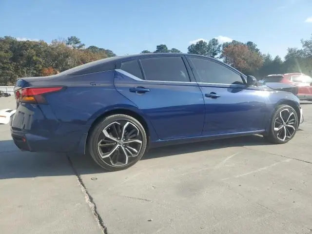 2023 NISSAN ALTIMA SR  