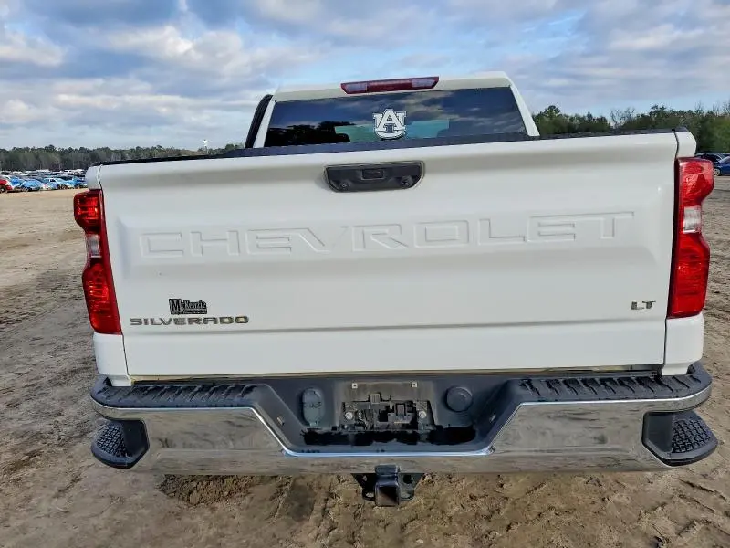 2022 CHEVROLET SILVERADO C1500 LT  