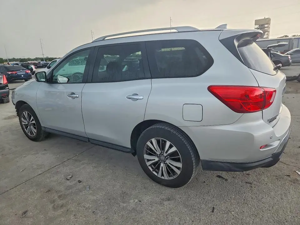 2019 NISSAN PATHFINDER SV  