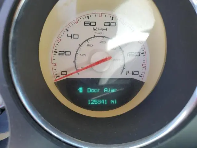 2013 DODGE CHALLENGER SXT  