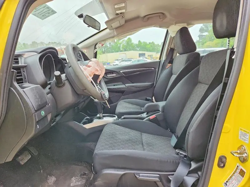 2015 HONDA FIT LX  