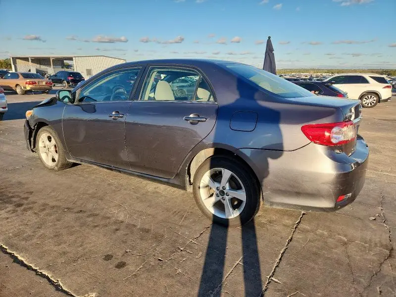 2013 TOYOTA COROLLA BASE  