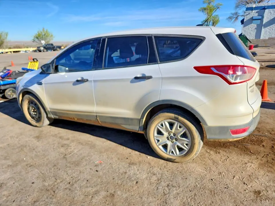 2016 FORD ESCAPE S  
