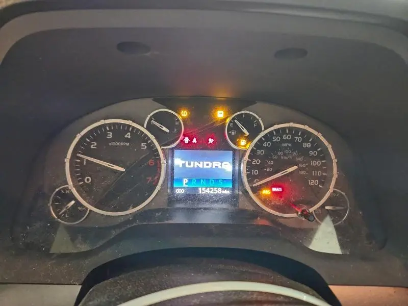 2014 TOYOTA TUNDRA CREWMAX SR5  