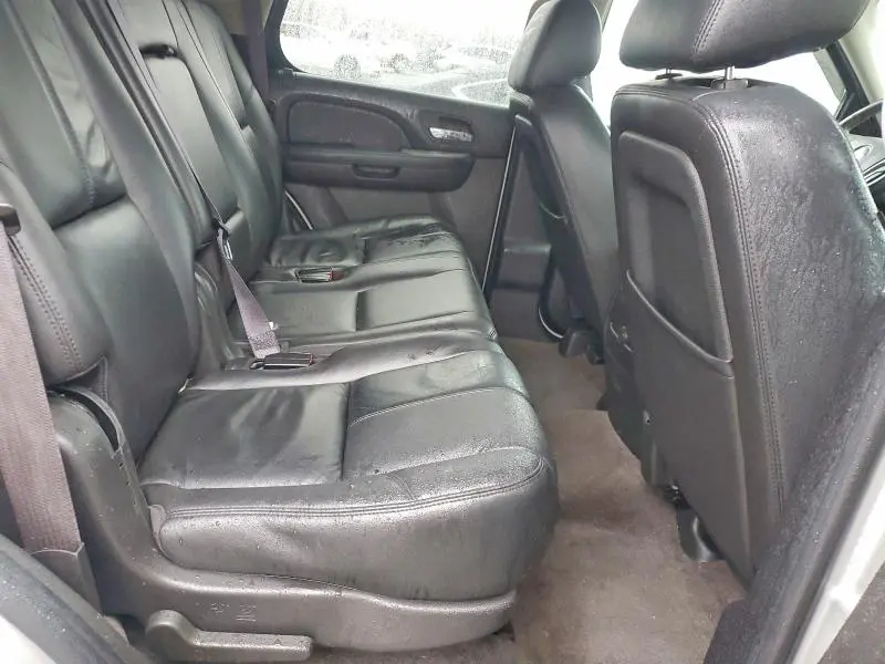 2011 CHEVROLET TAHOE K1500 LT  