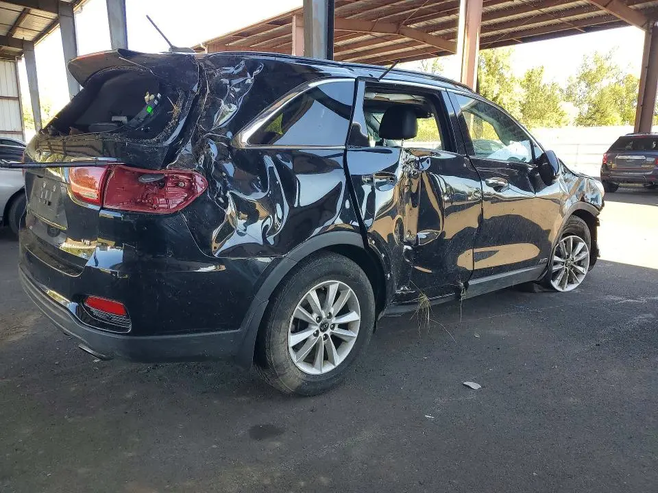 2020 KIA SORENTO S  