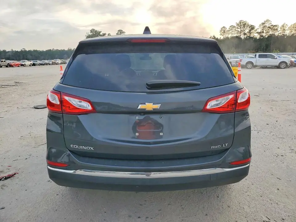 2020 CHEVROLET EQUINOX LT  