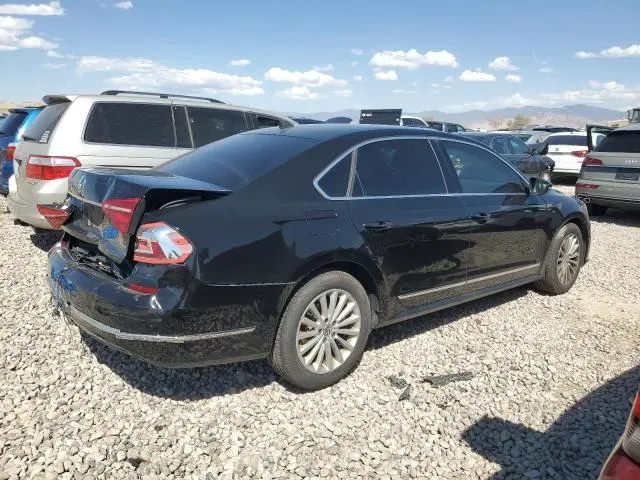 2016 VOLKSWAGEN PASSAT SE