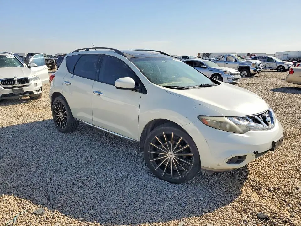 2011 NISSAN MURANO S  
