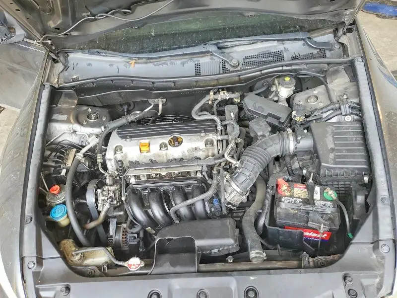 2011 HONDA ACCORD LXP  
