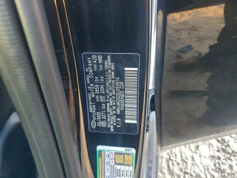 2025 HYUNDAI ELANTRA SEL SPORT  