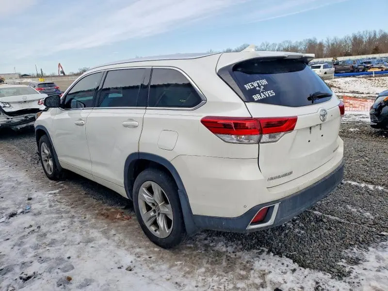 2017 TOYOTA HIGHLANDER LIMITED  