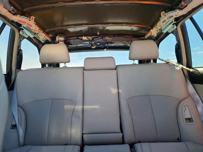2014 SUBARU OUTBACK 3.6R LIMITED  