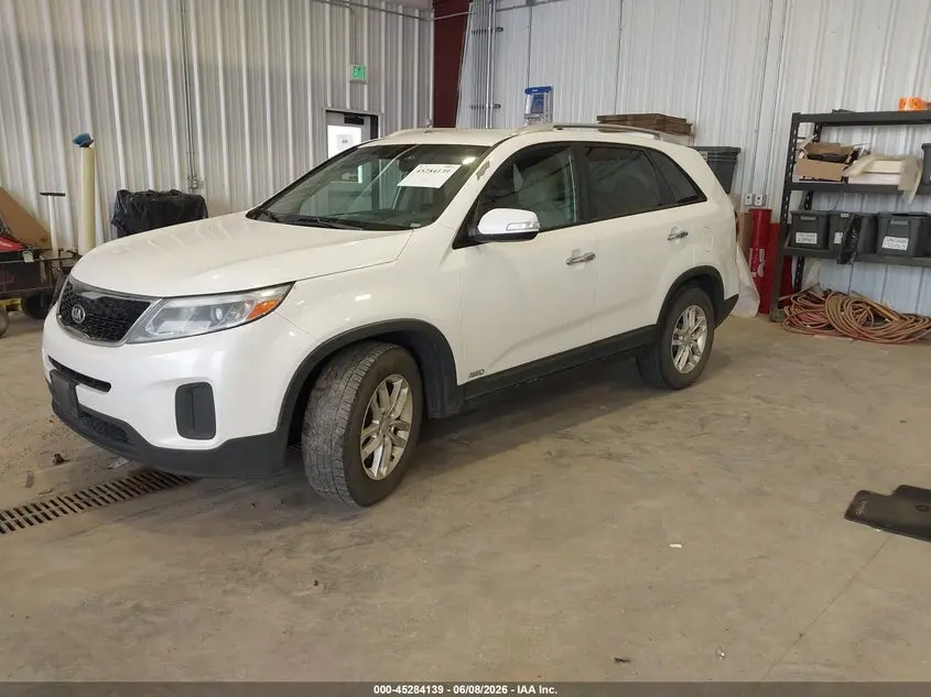 2015 KIA SORENTO LX V6