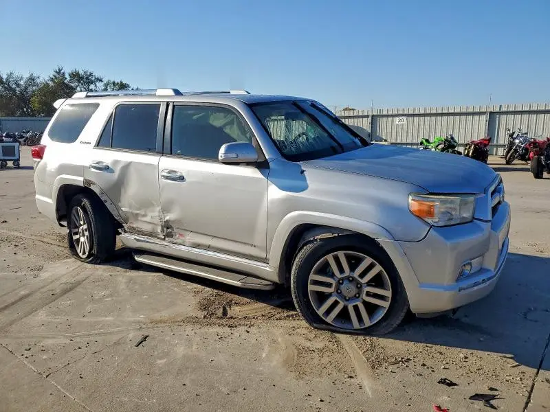 2012 TOYOTA 4RUNNER SR5  