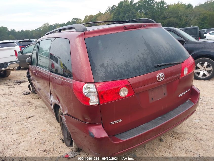 2010 TOYOTA SIENNA LE