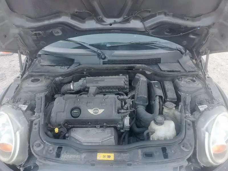 2013 MINI COOPER   