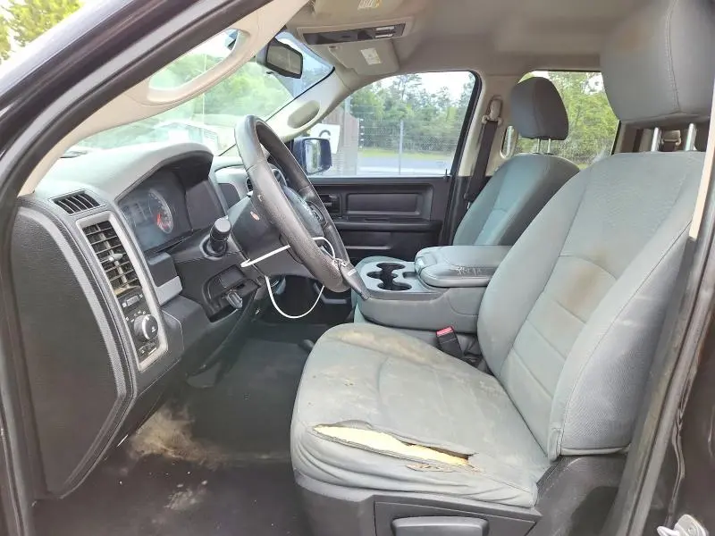 2013 RAM 1500 ST  