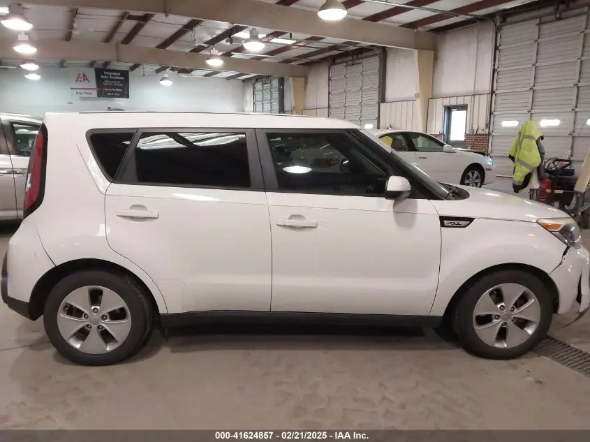 2015 KIA SOUL  