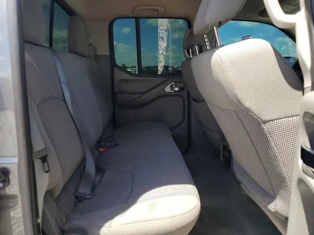 2016 NISSAN FRONTIER S  
