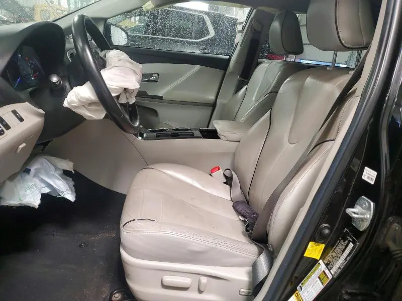 2013 TOYOTA VENZA XLE  