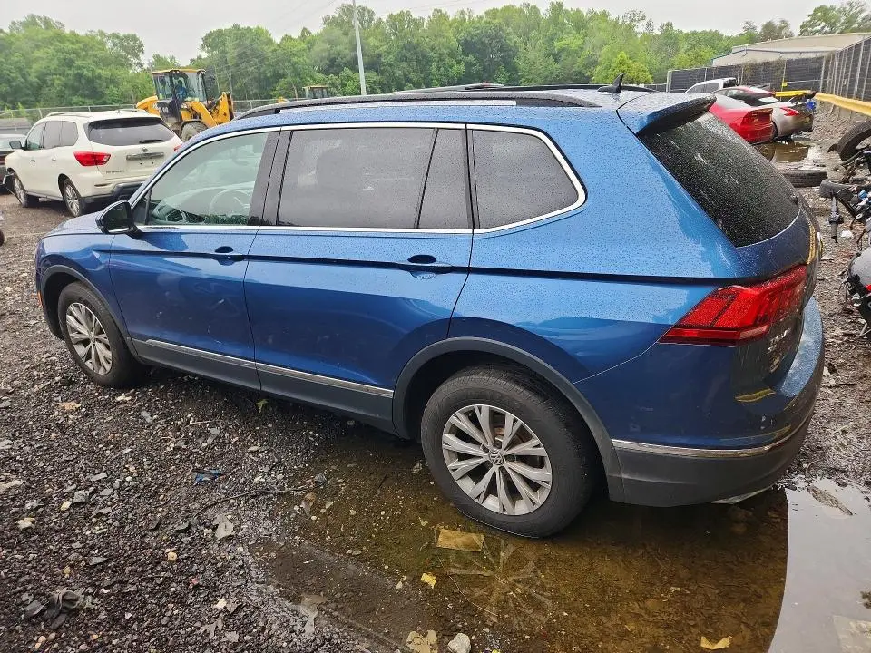 2018 VOLKSWAGEN TIGUAN SE  