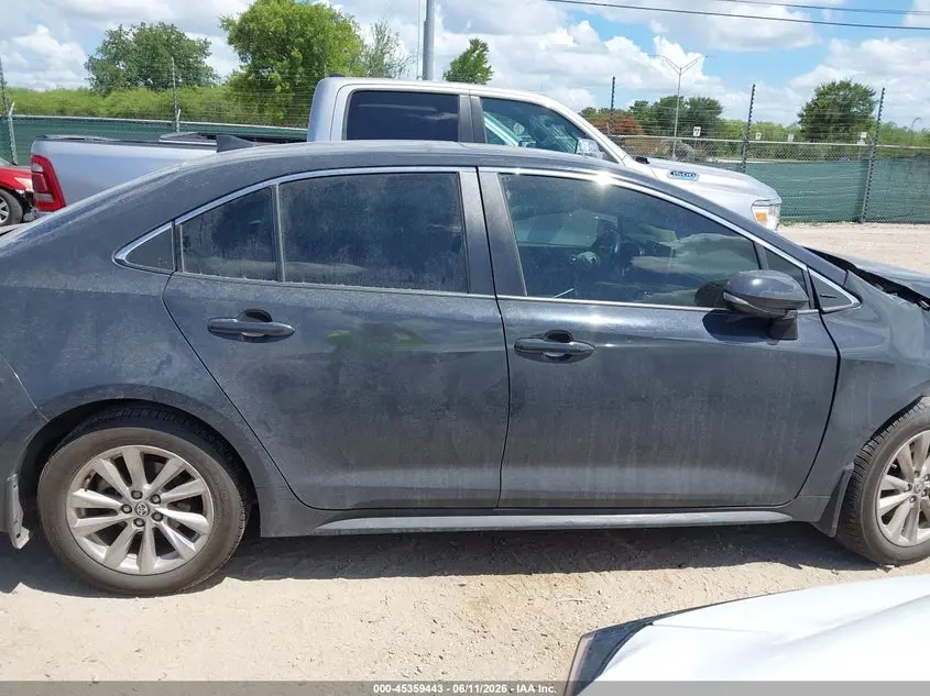 2024 TOYOTA COROLLA HYBRID XLE