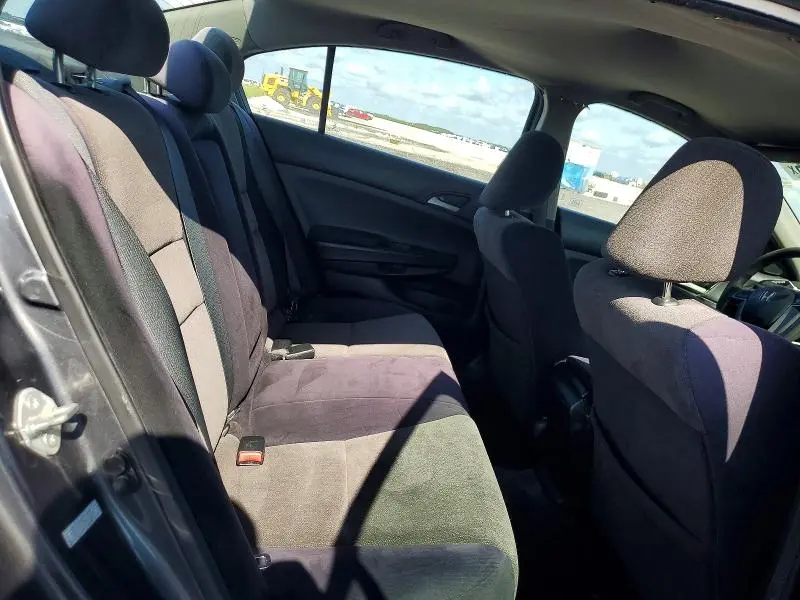 2010 HONDA ACCORD LX  