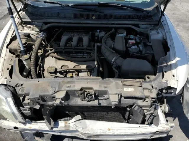 2010 FORD TAURUS SE