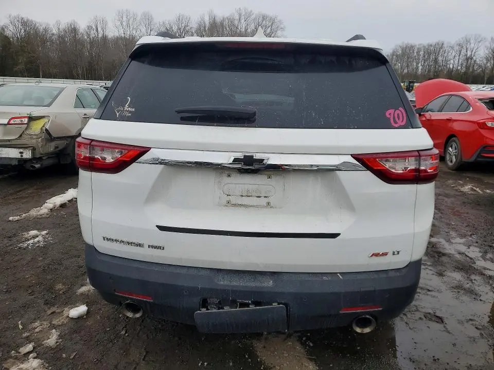2020 CHEVROLET TRAVERSE LT  