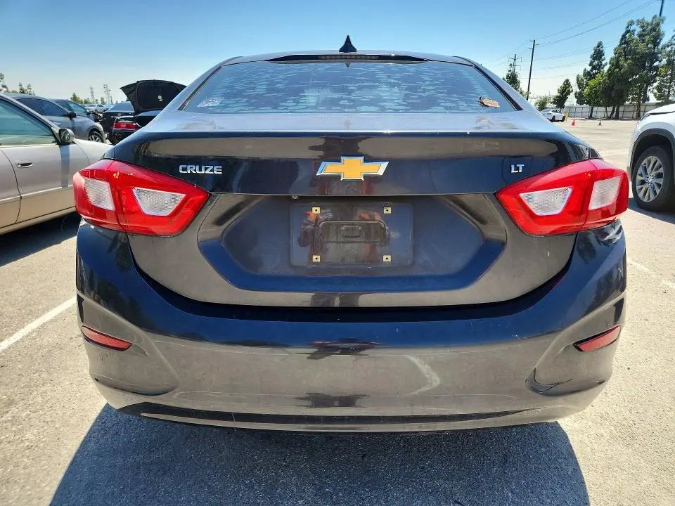 2016 CHEVROLET CRUZE LT  