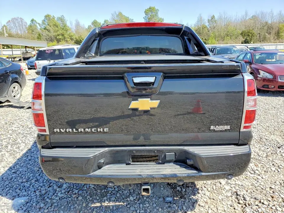 2013 CHEVROLET AVALANCHE LTZ  