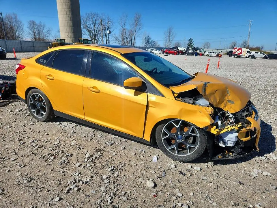 2012 FORD FOCUS SE  