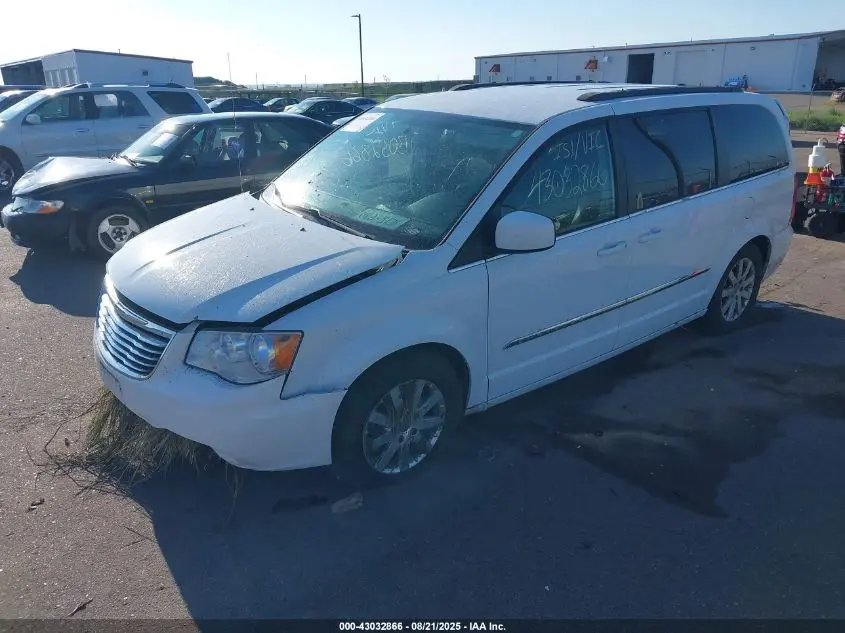 2016 CHRYSLER TOWN & COUNTRY TOURING