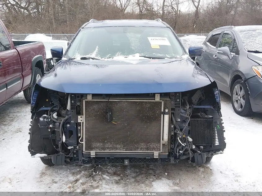 2017 NISSAN PATHFINDER SL