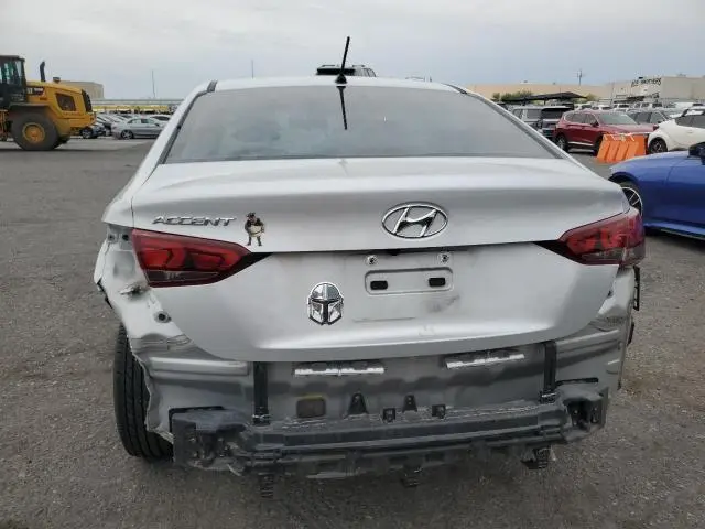2018 HYUNDAI ACCENT SE  