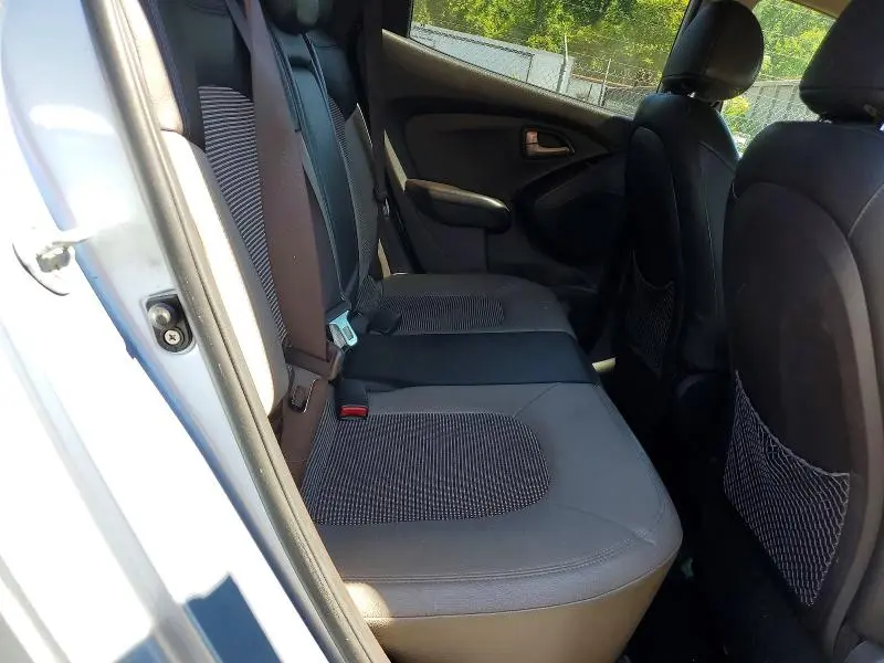 2012 HYUNDAI TUCSON GLS  