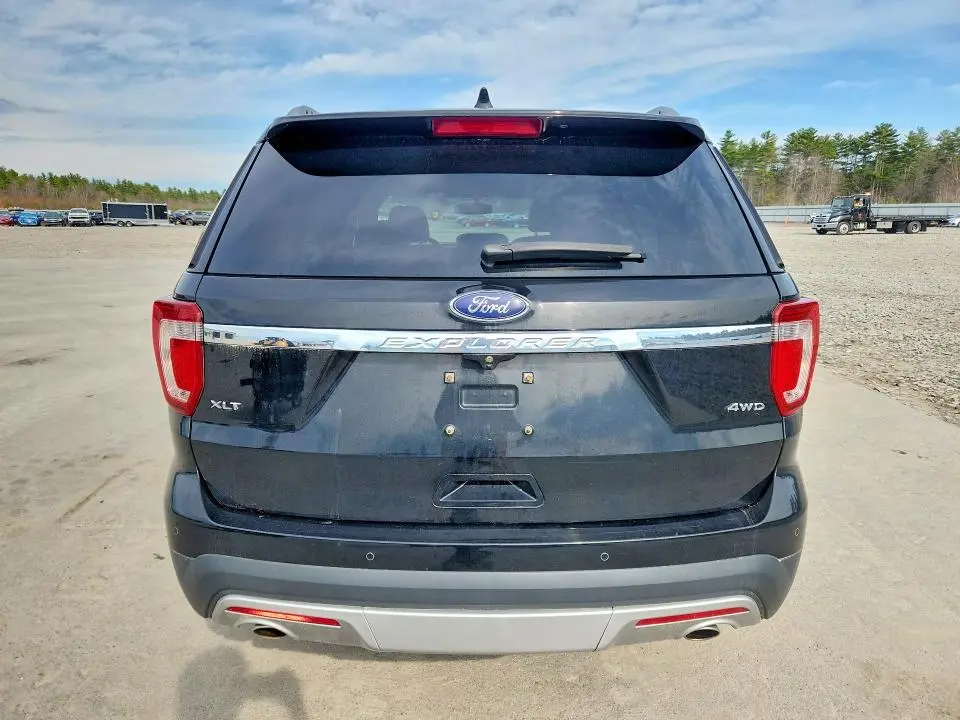 2016 FORD EXPLORER XLT  
