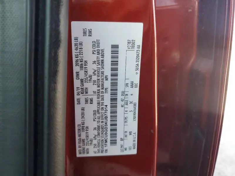 2019 FORD ESCAPE SE  