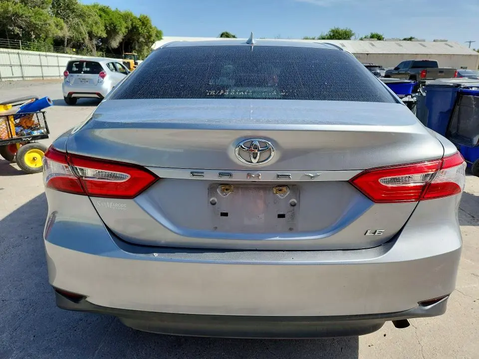 2020 TOYOTA CAMRY LE  